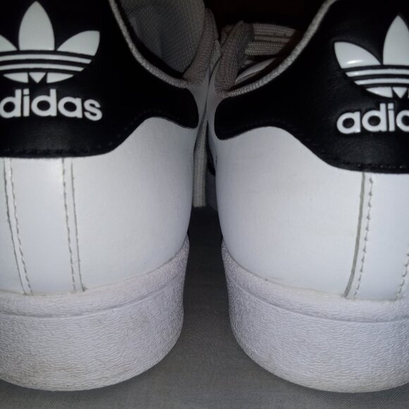 Adidas Superstar 29 Gold Tongue Men's size 11.5 US - Picture 5 of 5